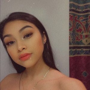 Meet your Posher, Viridiana